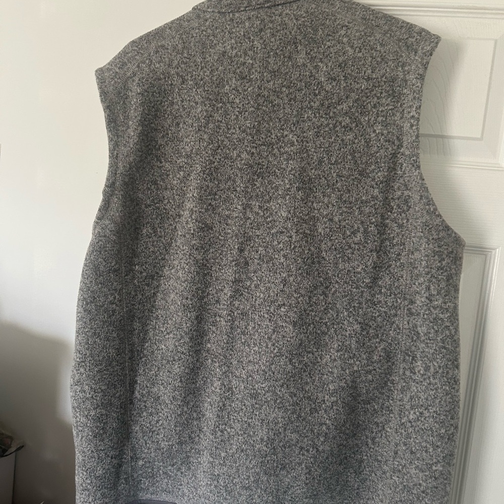 Patagonia Men’s XL Gray Vest Like New